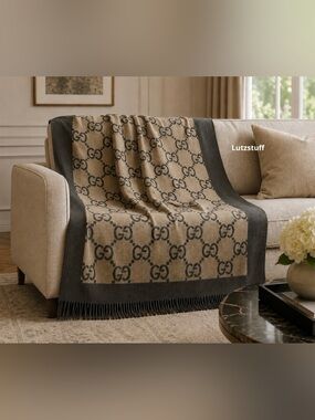 Authentic Gucci Firenze 1921 GG Monogram Wool & Cashmere Throw Blanket 72 x 56